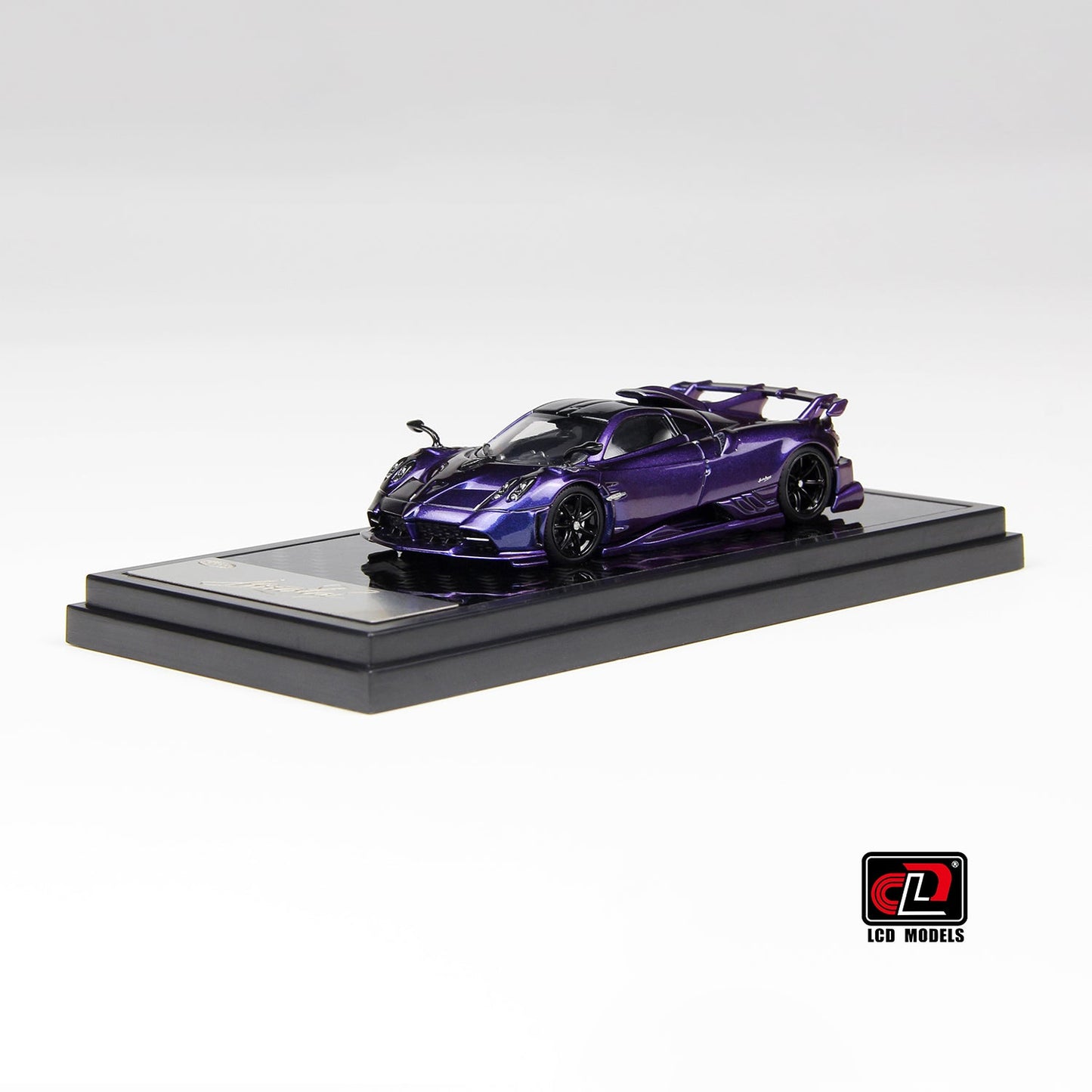 LCD Models - Pagani Imola Coupe Chameleon - Scale 1/64 LCD64041-CH