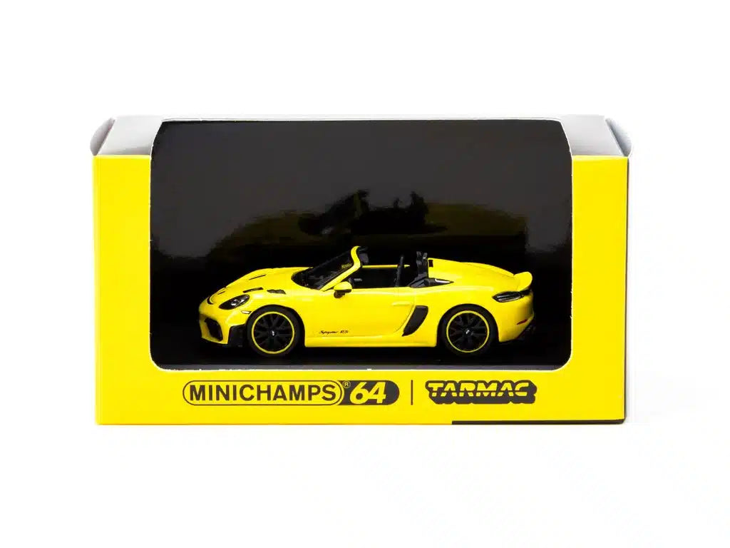 Tarmac Works - Porsche 718 Spyder RS ​​Limited 1776 Yellow Collab64 Minichamps - Scale 1/64 643064007