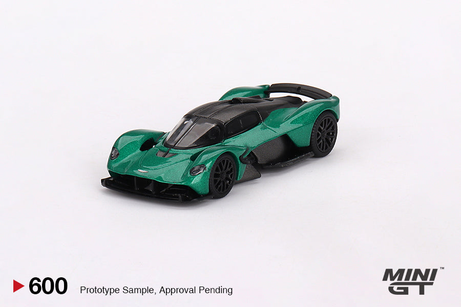 Mini GT - Aston Martin Valkyrie Aston Martin Racing Green - Scale 1/64 MGT00600