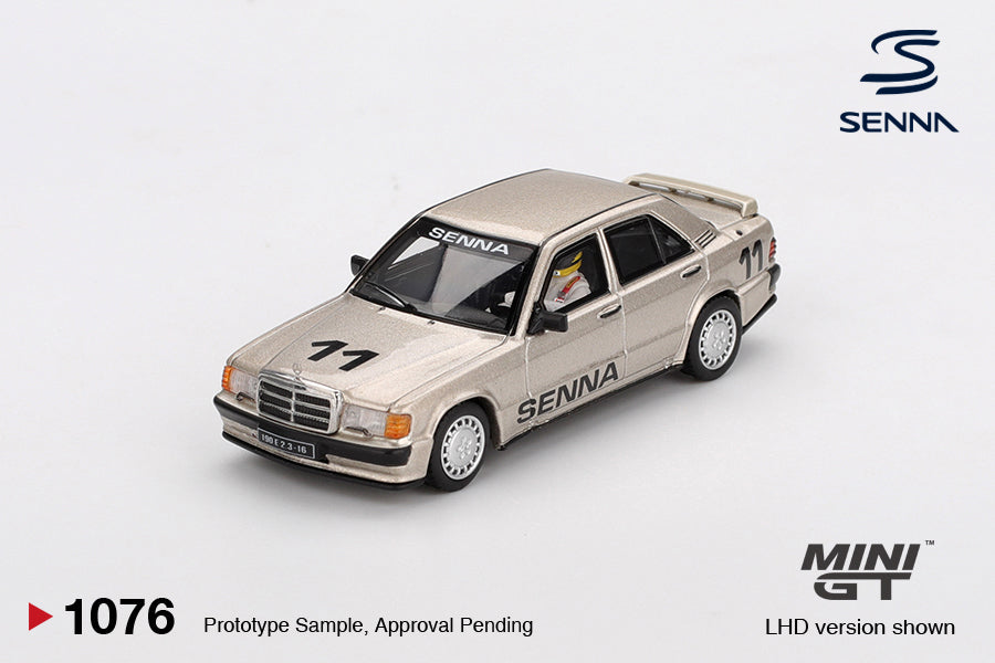 Mercedes-Benz 190 E 2.3-16 n° 11 Ayrton Senna CouRSe des Champions du Nürburgring 1984 avec figurine - Mini GT - Échelle 1/64 MGT01076-BL Emballage blister