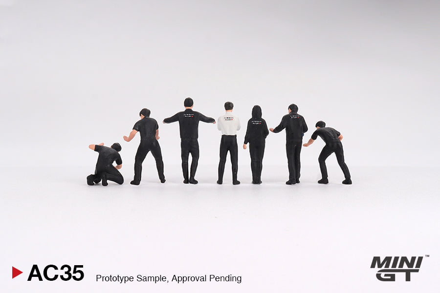 Mini GT - NISMO Technician Team Figurine - 1/64 Scale MGTAC35