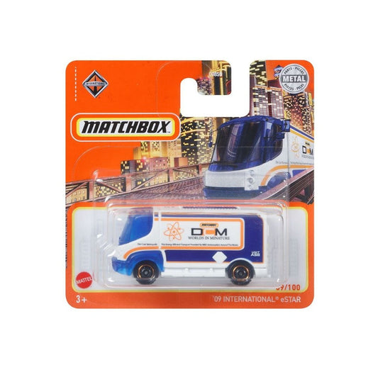 Matchbox - '09 International eSTAR #59 - Scale 1/64 Approx