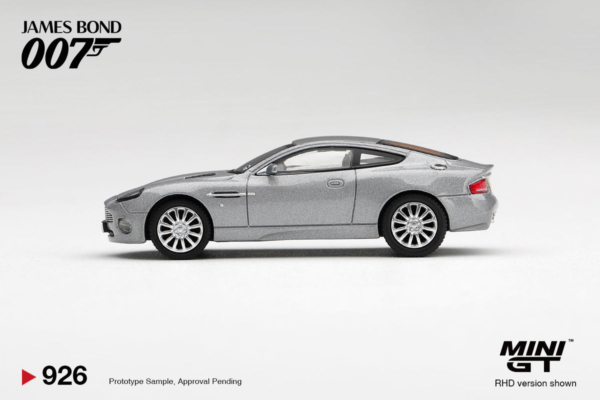 [PRE-ORDER] Mini GT - Aston Martin V12 Vanquish "Die Another Day" James Bond 007 movie 2002 - Scala 1/64 MGT00926-007G German Blister
