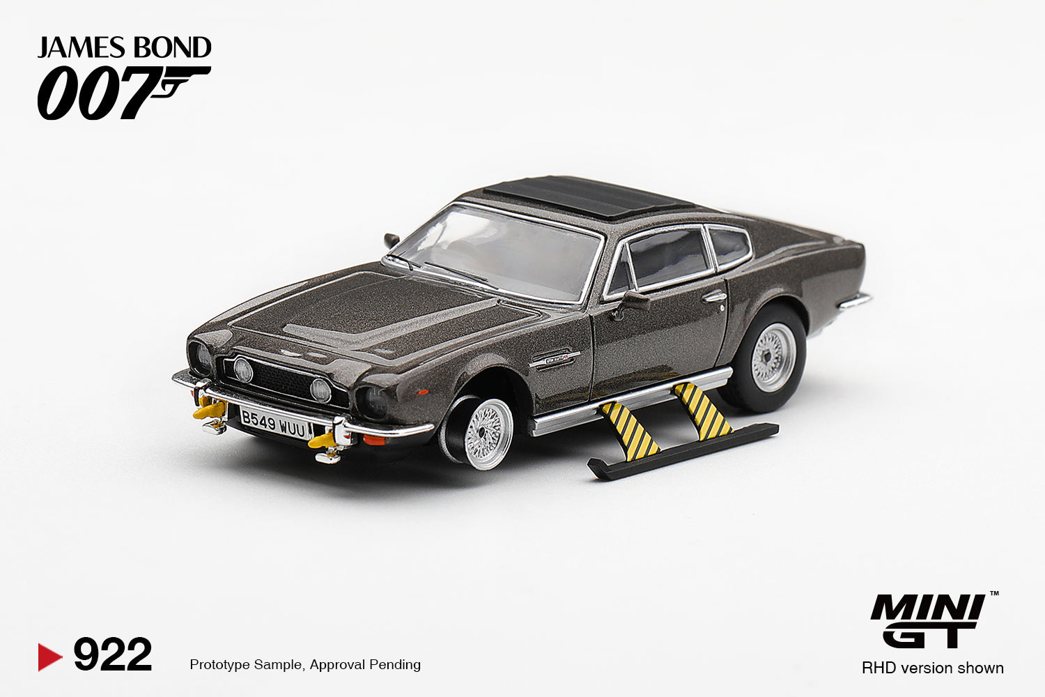 新品未開封品‼️Aston Martin Vantage ミニッツボディ PRE-ORDER] Mini GT - Aston Martin V8 Vantage 