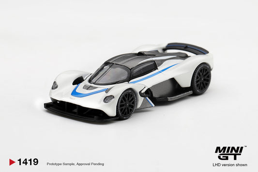 [PRE-ORDER] Mini GT - Aston Martin Valkyrie Escaping White 2021 - 1/64 Scale MGT01419-L