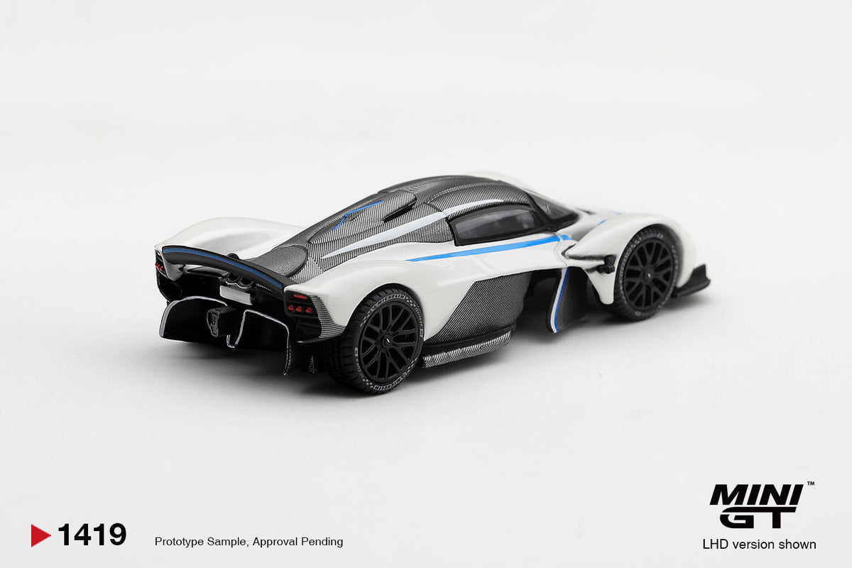 [PRE-ORDER] Mini GT - Aston Martin Valkyrie Escaping White 2021 - 1/64 Scale MGT01419-L