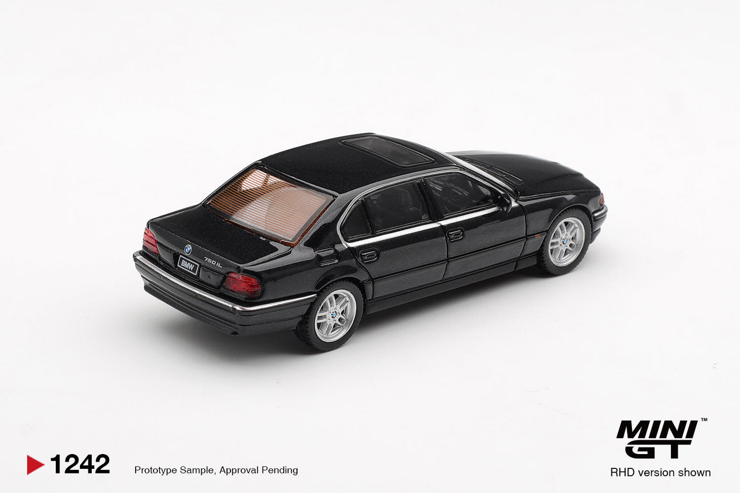 [PRE-ORDER] Mini GT - BMW 750IL Black Sapphire 1999 - Scala 1/64 MGT01242-L