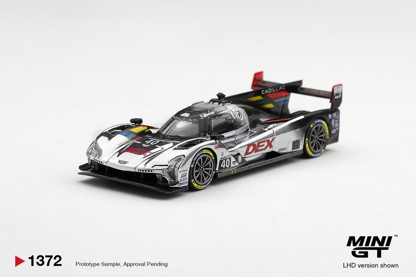 [PRE-ORDER] Mini GT - Cadillac V-Series R #40 Cadillac Wayne Taylor Racing Daytona 24Hrs 2025- 1/64 Scale MGT01372-L