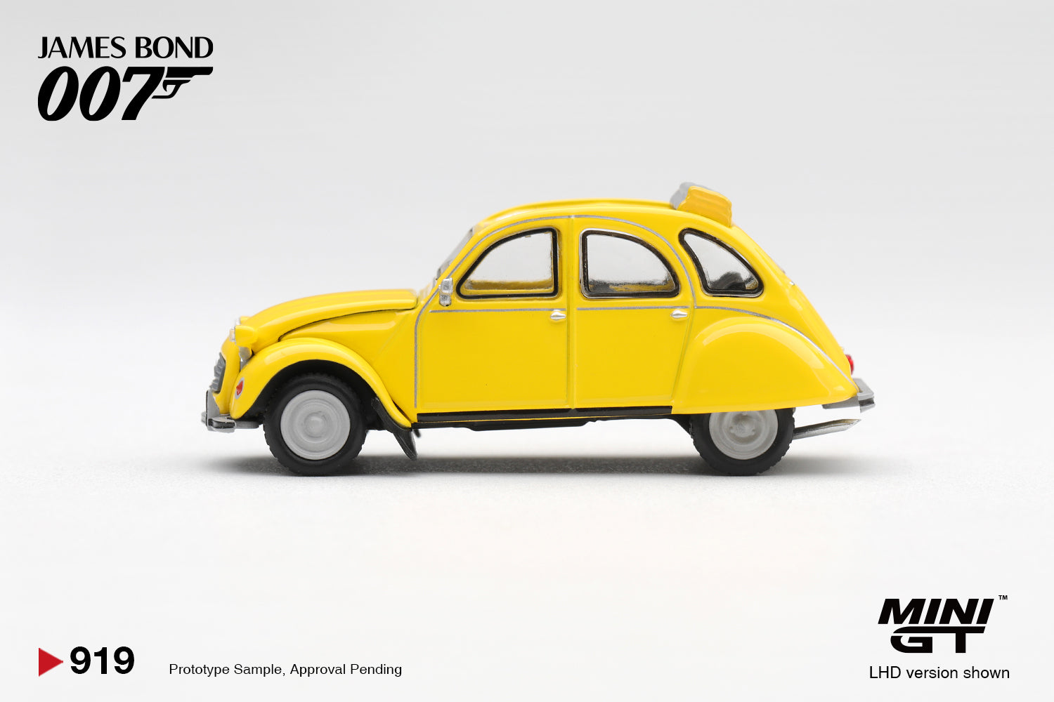 PRE-ORDER] Mini GT - Citroen 2CV For Your Eyes Only James Bond 007