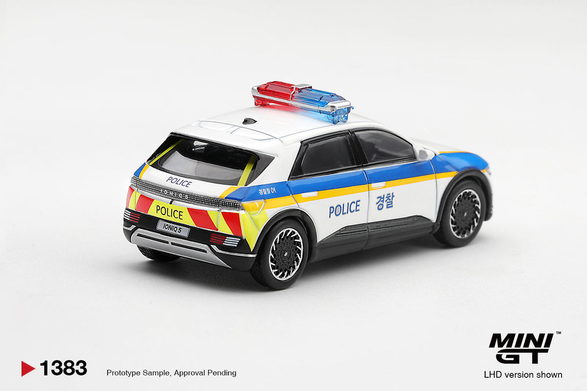 [PRE-ORDER] Mini GT - Hyundai Ioniq 5 Police Car - Scala 1/64 MGT01383-L