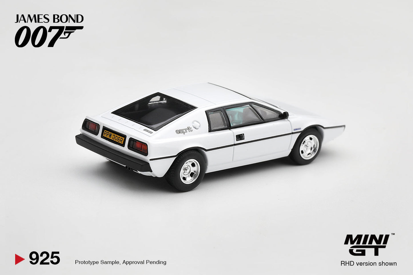 [PRE-ORDER] Mini GT - Lotus Esprit S1 The Spy Who Loved Me James Bond 007 movie 1977 - Scala 1/64 MGT00925-007E English Blister