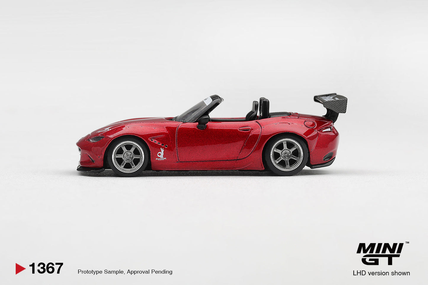 [PRE-ORDER] Mini GT - Mazda Miata MX-5 (ND) Pandem Kodo Red 2015 - Scala 1/64 MGT01367-L