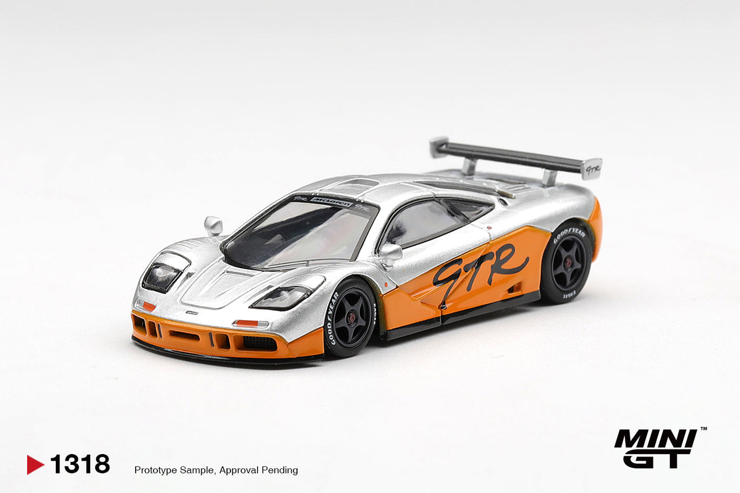 [PRE-ORDER] Mini GT - McLaren F1 GTR Presentation 1995 - Scala 1/64 MGT01318-L