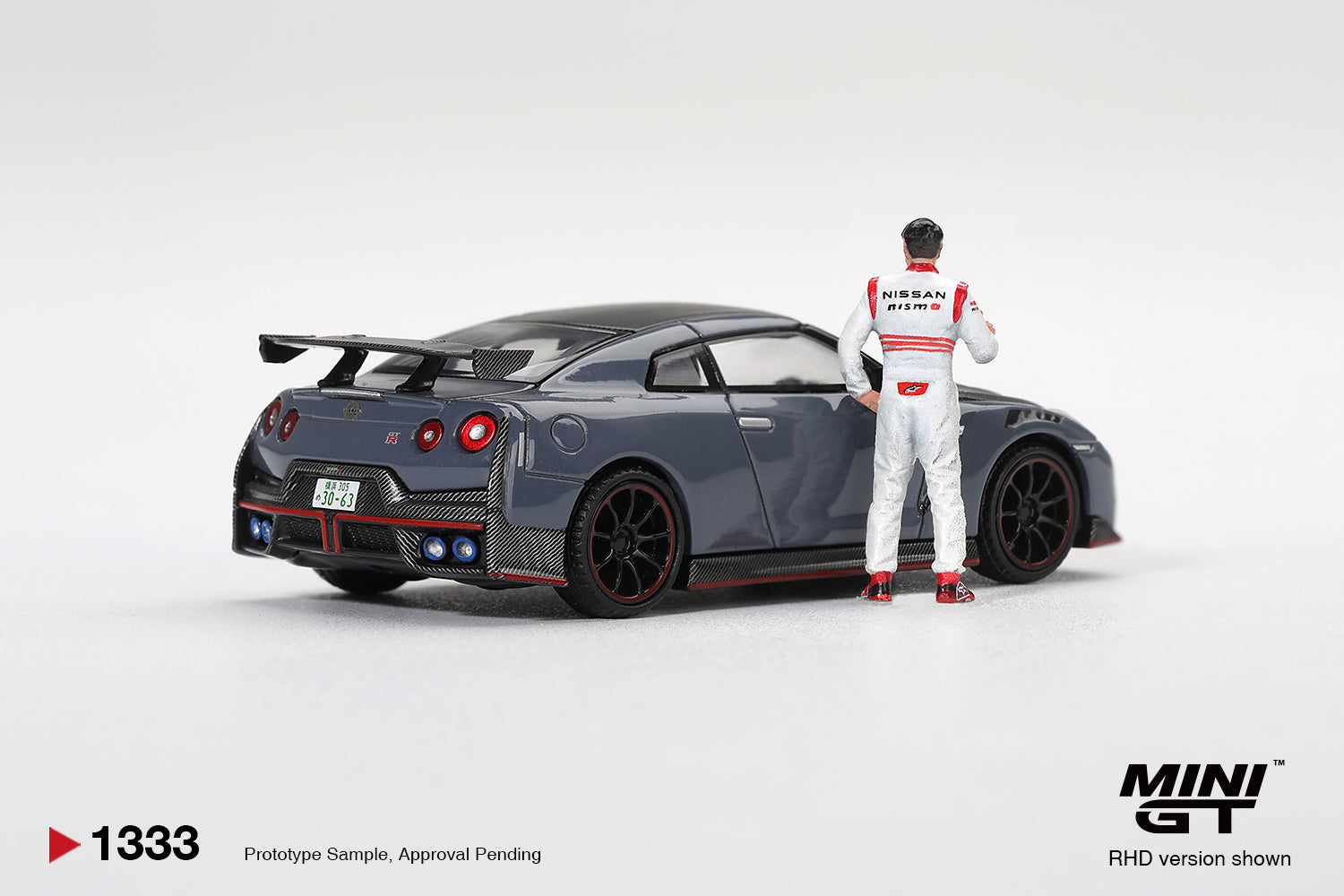 PRE-ORDER] Mini GT - Nissan GT-R Nismo 2024 Tsukuba Production Car