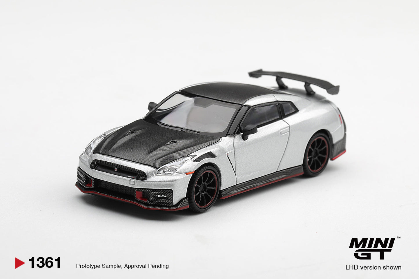 Mini GT - Nissan GT-R R35 NISMO 2024 Argent Métallisé - Échelle 1/64 MGT01361-L