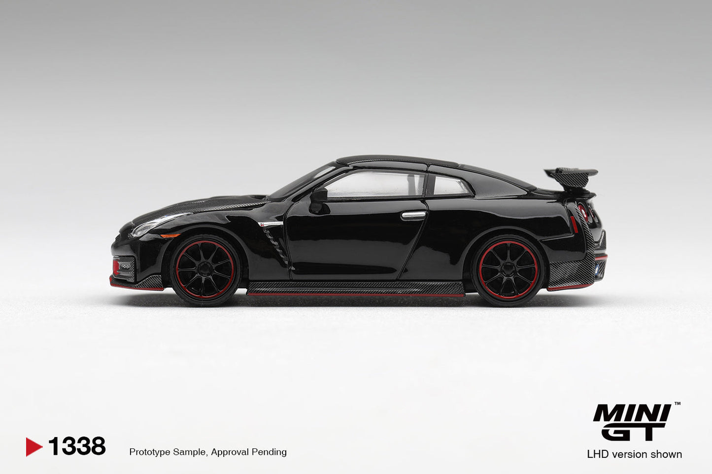 [PRE-ORDER] Mini GT - Nissan GT-R R35 Nismo Black 2024 - Scala 1/64 MGT01338-L