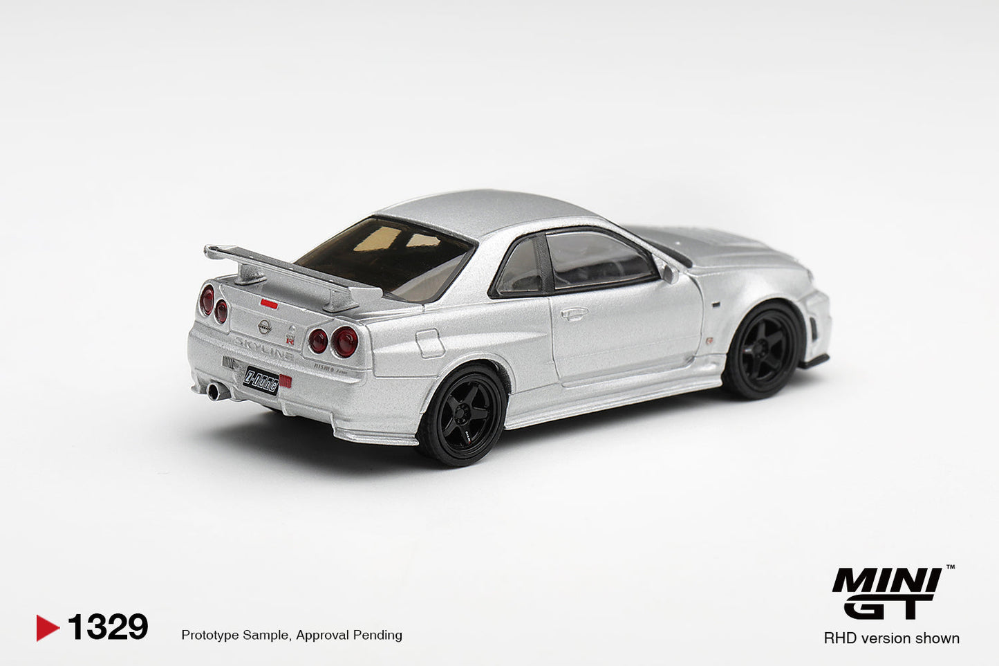 [PRE-ORDER] Mini GT - Nissan NISMO R34GT-R Z-tune Z-Tune Silver 1999 - 1/64 Scale MGT01329-R