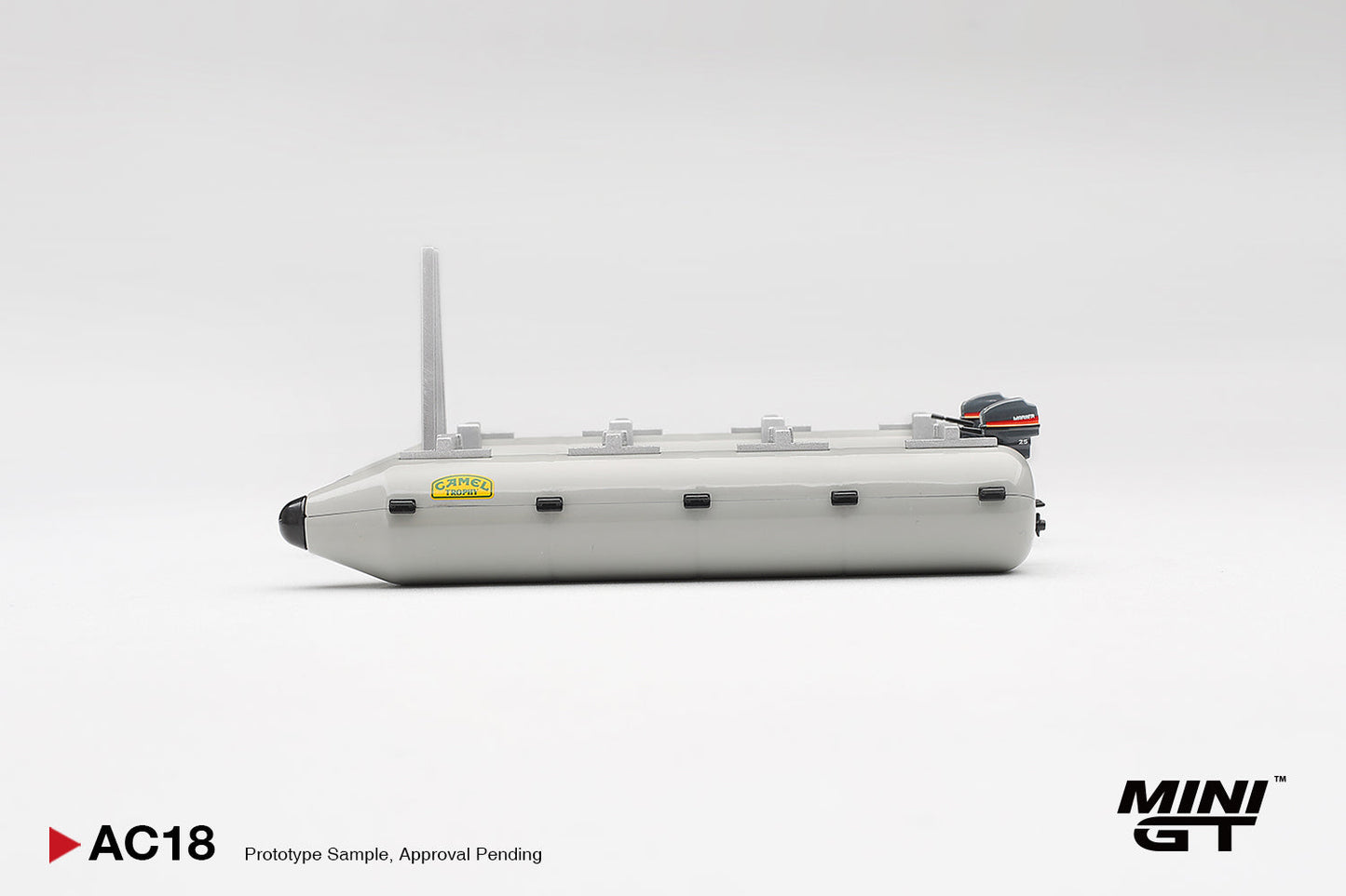 Mini GT - Pontoon Raft Camel Trophy 1985 – 1/64 Scale MGTAC18