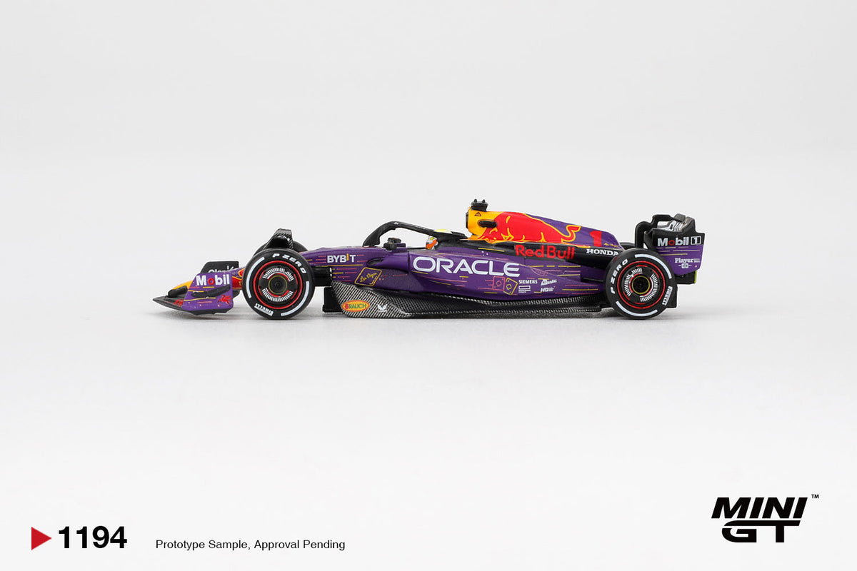 Mini GT - Red Bull Racing RB19 #1 Max Verstappen F1 2023 Las Vegas GP Winner - Scala 1/64 MGT01194-BL Blister Packaging