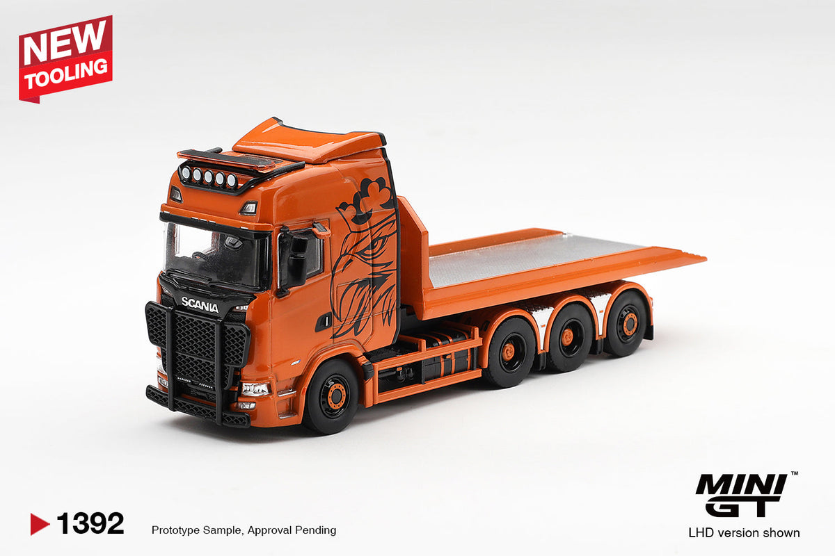 [PRE-ORDER] Mini GT - Scania 770S B8X4NA Hooklift Flatbed Orange 2025 - 1/64 Scale MGT01392-L