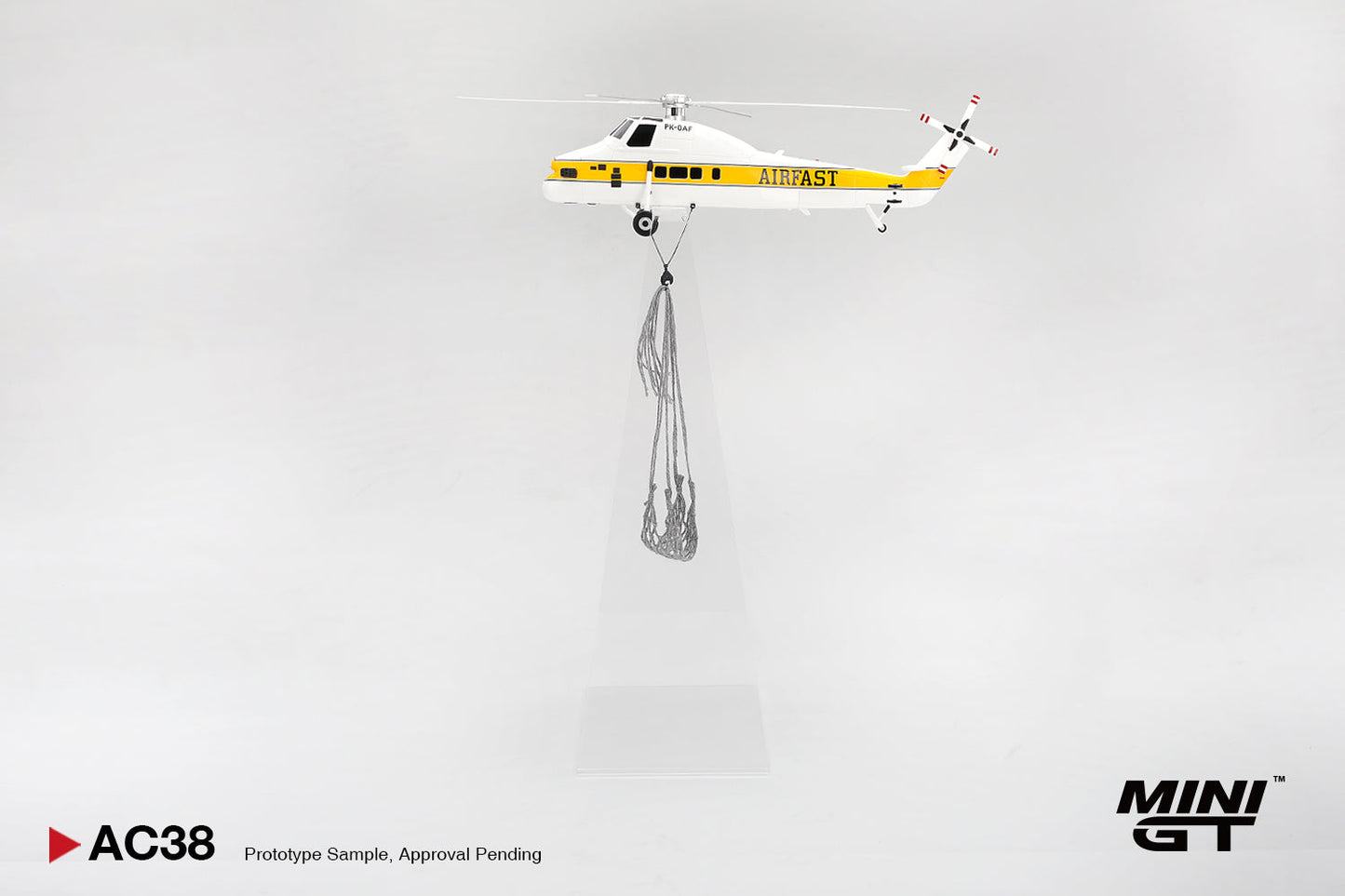 [PRE-ORDER] Mini GT - Sikorsky S58T Helicopter Camel Trophy 1985 – Scala 1/64 MGTAC38
