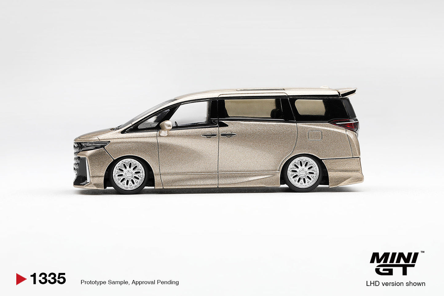 Mini GT - Toyota Vellfire 40 KUHL Gold Metallic 2026 - Scale 1-64 MGT01335-L