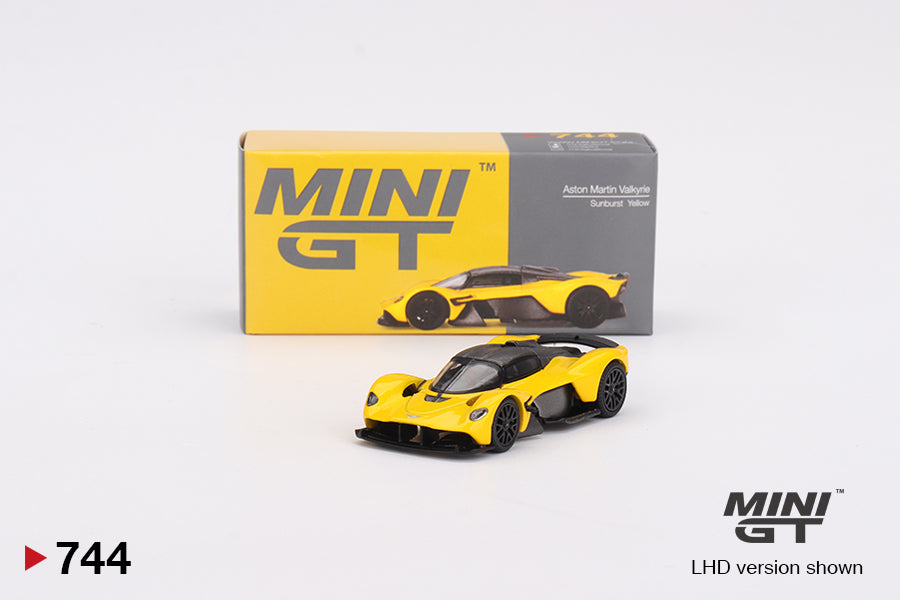 Mini GT - Aston Martin Valkyrie Sunburst Yellow - Scale 1/64 MGT00744