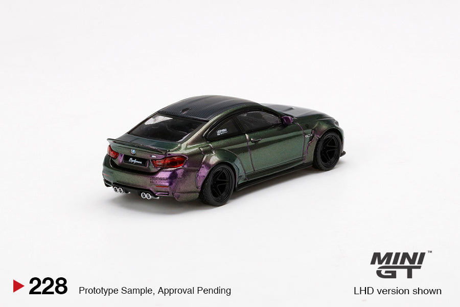 Mini Gt - LB★WORKS BMW M4 Purple-Green Metallic - Scala 1/64 MGT00228