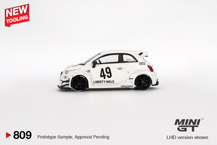 Mini GT - LB-WORKS x Abas Works ABARTH 595 Gara White - Scale 1/64 MGT00809-BL
