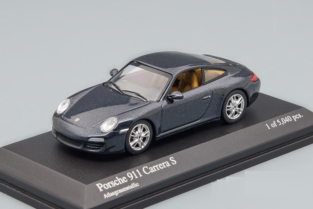 Minichamps - Porsche 911 Carrera S 2008 Grey Metallic - Scala 1/64 640066420