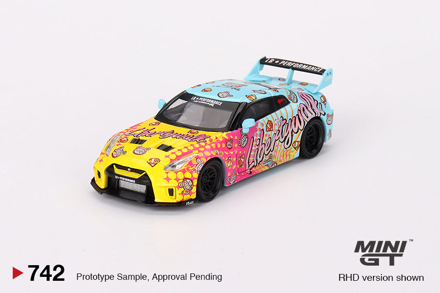 Mini GT - LB-Silhouette WORKS GT NISSAN 35GT-RR Ver.1 LBWK KUMA LDH - Scale 1/64 MGT00742-L