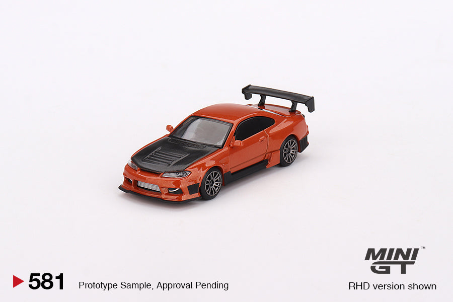 Mini GT - Nissan Silvia S15 D-MAX Metallic Orange RHD - Scala 1/64 MGT00581-R
