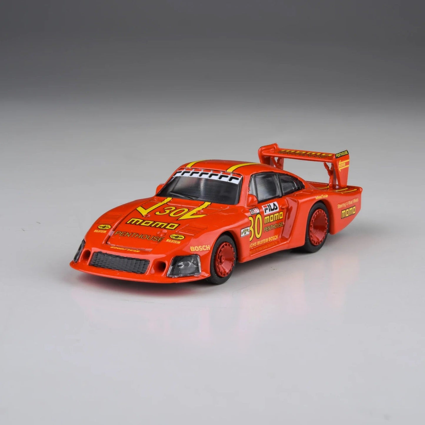 Para64 - Porsche 935/78 "Moby Dick" Momo / Penthouse 1981 Laguna Seca 100 Miles - Scale 1/64