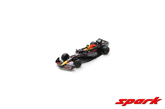 Spark Model - Oracle Red Bull Racing RB20 No.1 Winner Brazilian GP 2024 Max Verstappen - Scala 1/64 Y411