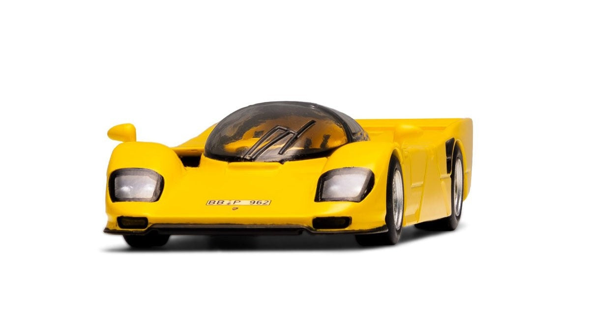 Spark Model - Porsche Dauer 962 Le Mans Yellow Street Version - Scale 1/64 YO64010