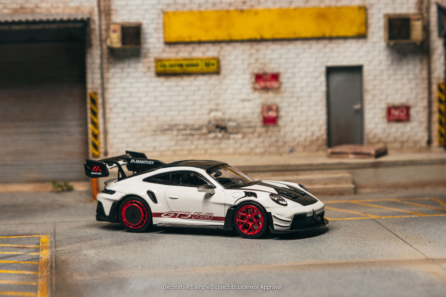 [PRE-ORDER] Tarmac Works x Minichamps - Porsche GT3RS 992-1 Special Edition White 2026 - Scala 1/64 T64MC-023-WR