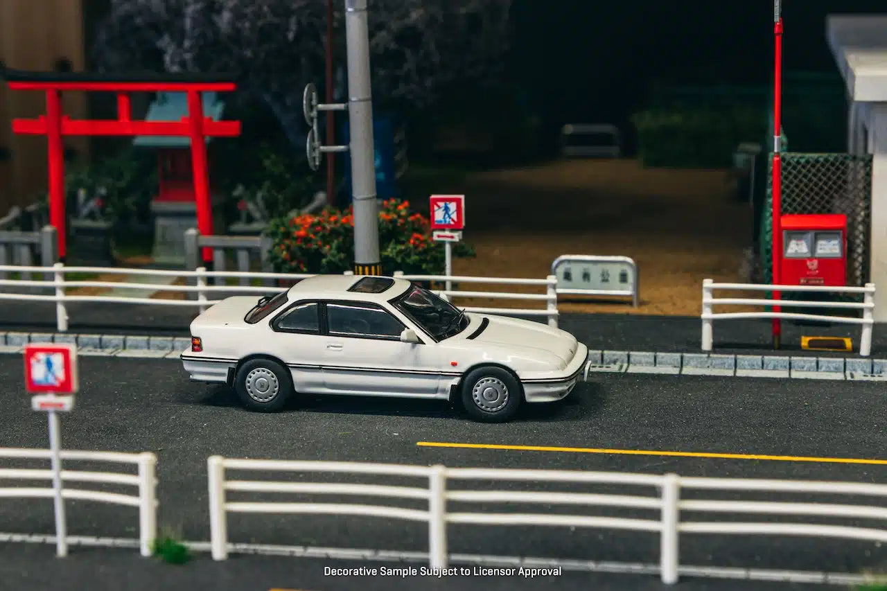 Tarmac Works - Honda Prelude (BA4) Blanche - Collection J - Échelle 1/64 JC64-TL009-WH