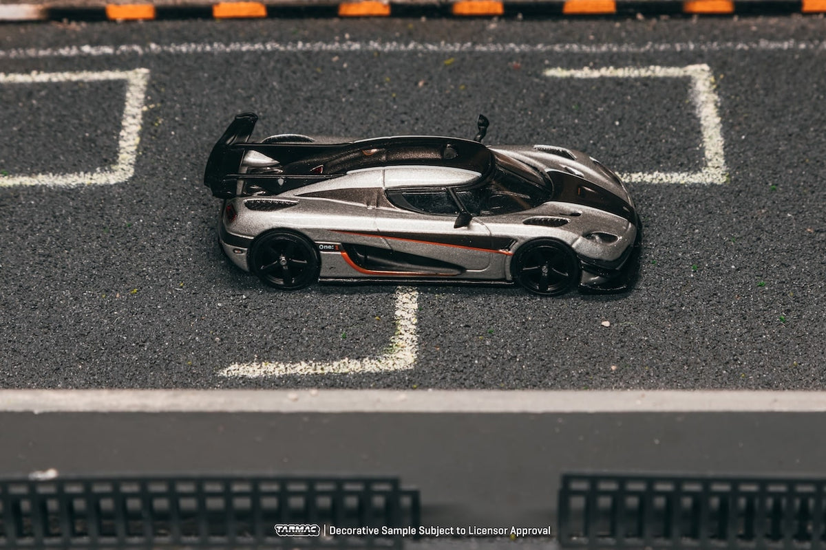 Tarmac Works - Koenigsegg One:1 Argent - GLOBAL64 - Échelle 1/64 T64G-TL054-SL