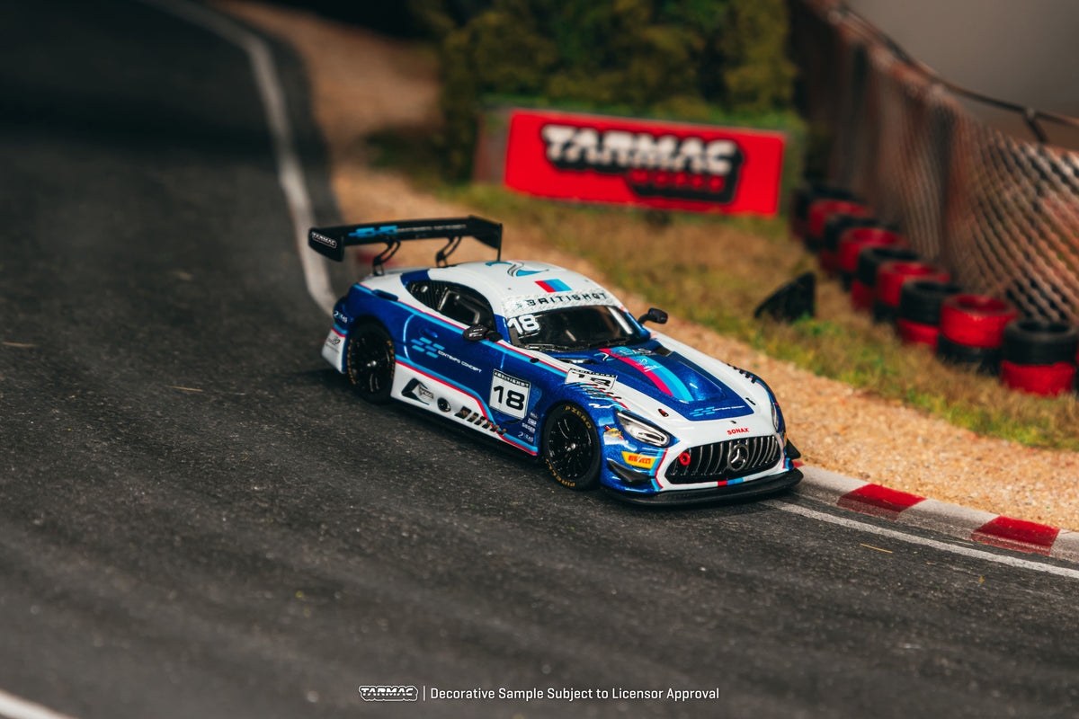 [PRE-ORDER] Tarmac Works - Mercedes - AMG GT3 #18 KEVIN TSE British GT Championship 2026 with trading cards - HOBBY64 - 1/64 Scale T64-062-26BGT18