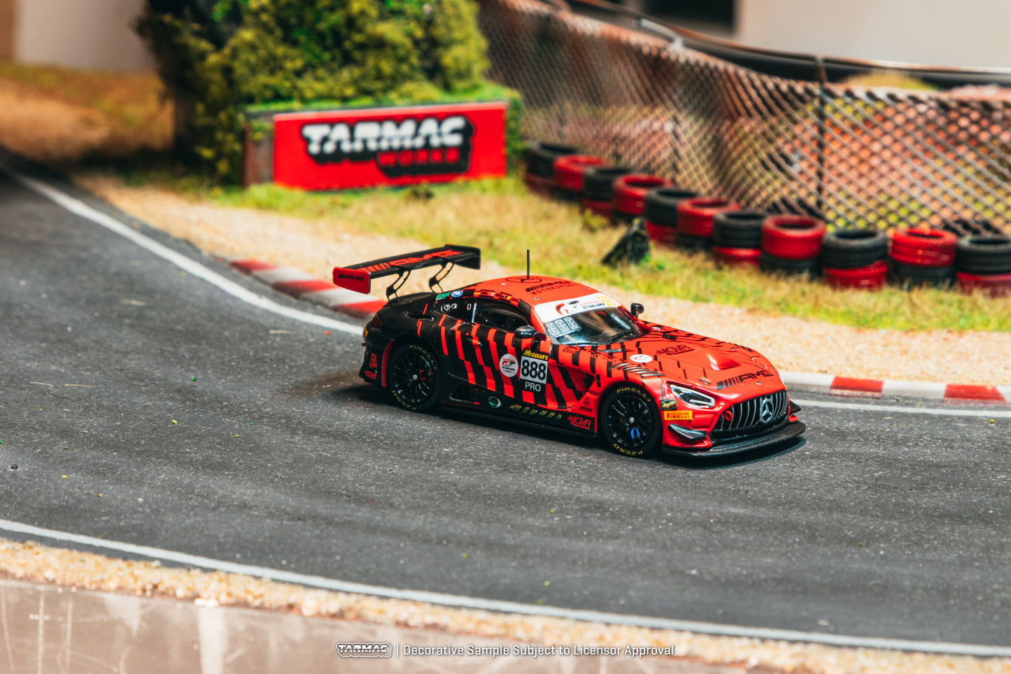 [PRÉCOMMANDE] Tarmac Works - Mercedes -Benz AMG GT GT3 #888 Maro Eengel Bathurst 12H 2026 - HOBBY64 - Échelle 1/64 T64-062-26BH888