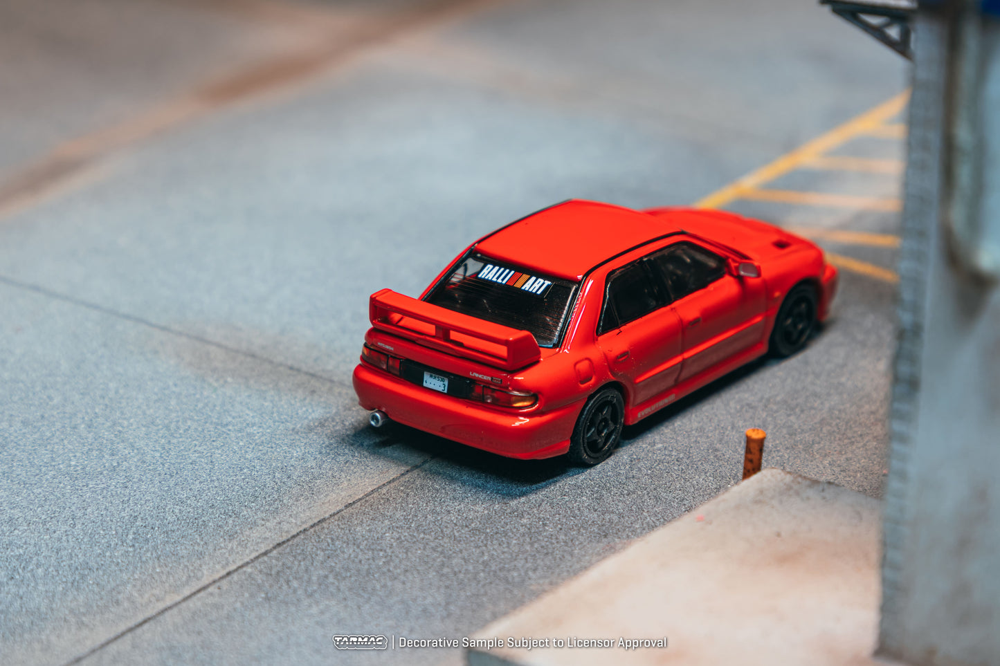 [PRE-ORDER] Tarmac Works - Mitsubishi Lancer GSR Evolution III Red 1995 - GLOBAL64 - Scala 1/64 T64G-050-RE