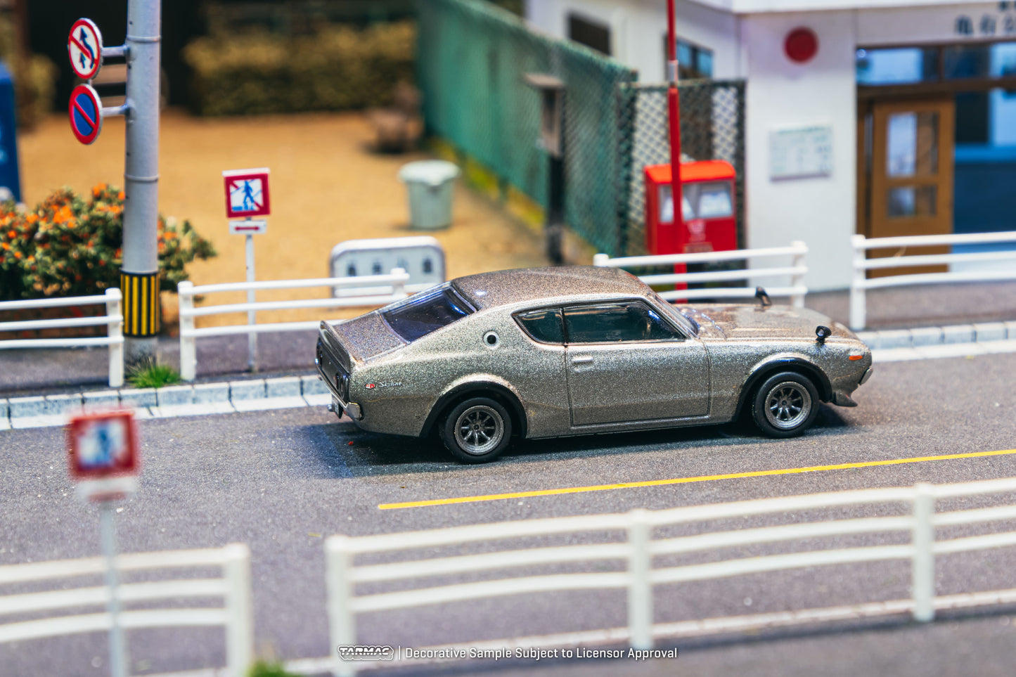 [PRE-ORDER] Tarmac Works - Nissan Skyline 2000GT-R (KPGC110) Silver 1969 - GLOBAL64 - Scala 1/64 T64G-087-SL