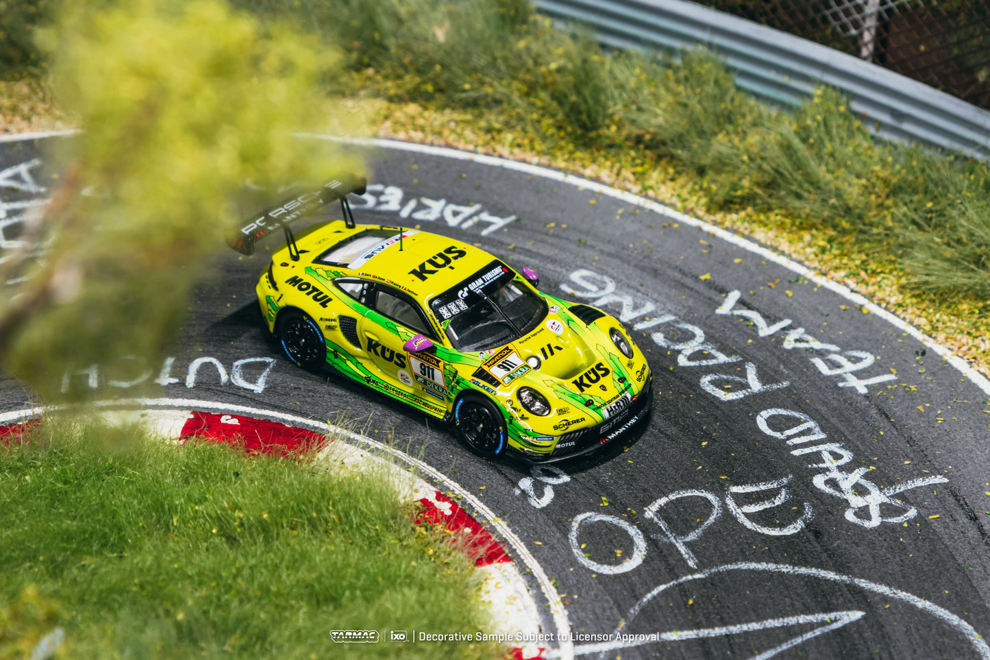 [PRE-ORDER] Tarmac Works - Porsche 911 (992) GT3 R #911 Laurens Vanthoor Nurburgring 24H 2024 - HOBBY64 - Scala 1/64 T64-084-24NUR911