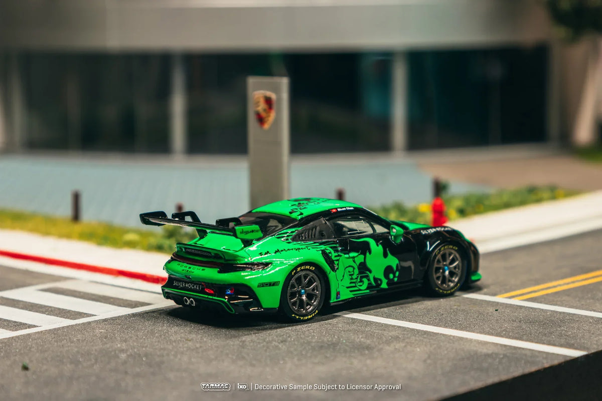 Tarmac Works - Porsche 911 GT3 Cup ( 992 ) Fire Monkey Motorsport - HOBBY64 - 1/64 Scale T64-093-FMM