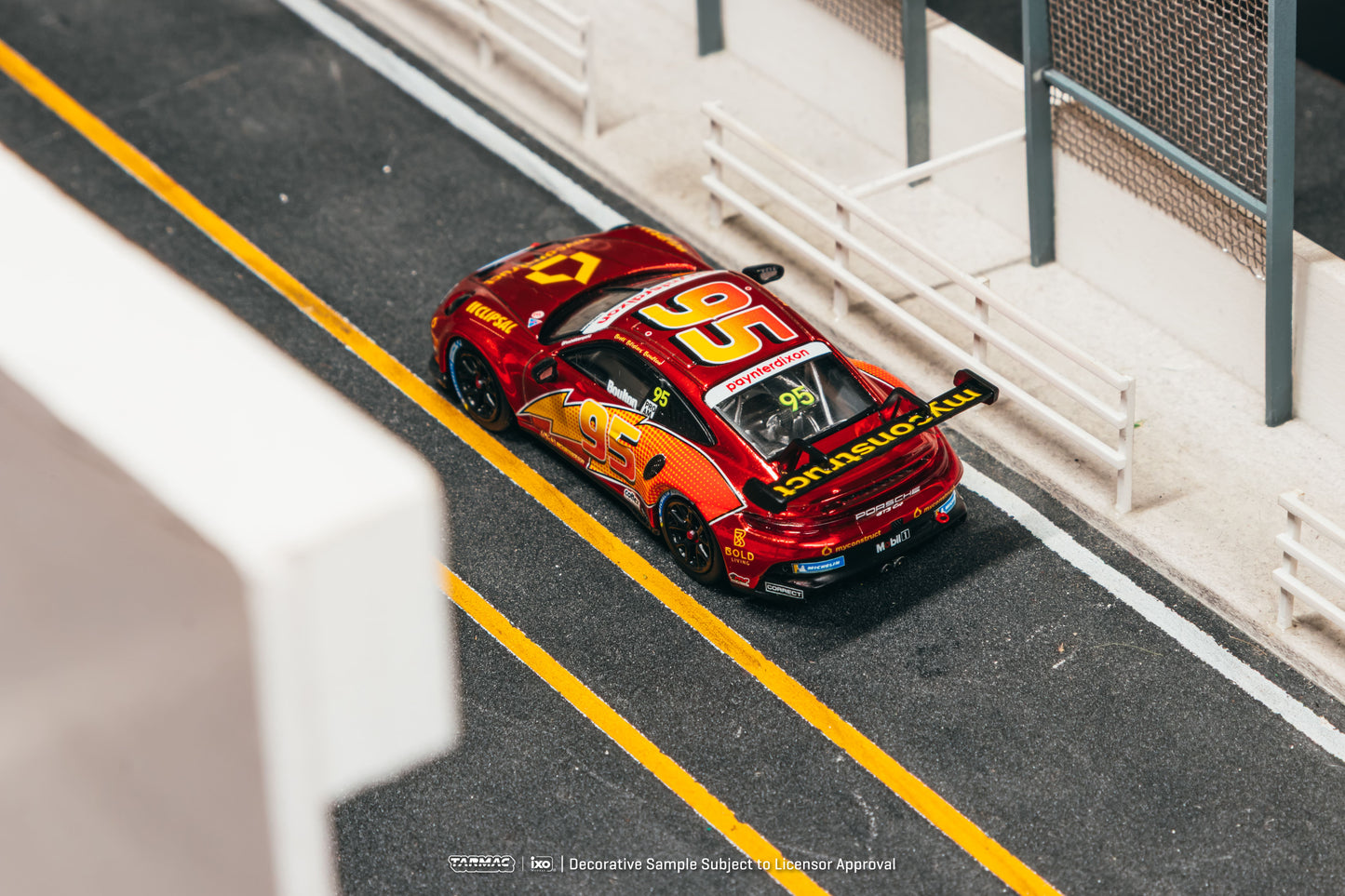 [PRE-ORDER] Tarmac Works - Porsche 911 GT3 ( 992 ) Cup Porsche Carrera Cup Australia 2025 Brett Boulton - HOBBY64 - 1/64 Scale T64-093-25CCA95