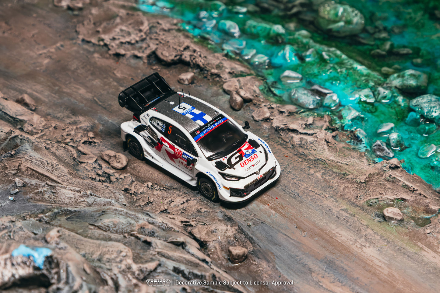 [PRE-ORDER] Tarmac Works - Toyota GR YARIS Rally1 HYBRID Rally Finland 2024 - HOBBY64 - 1/64 Scale T64-085-24FR05