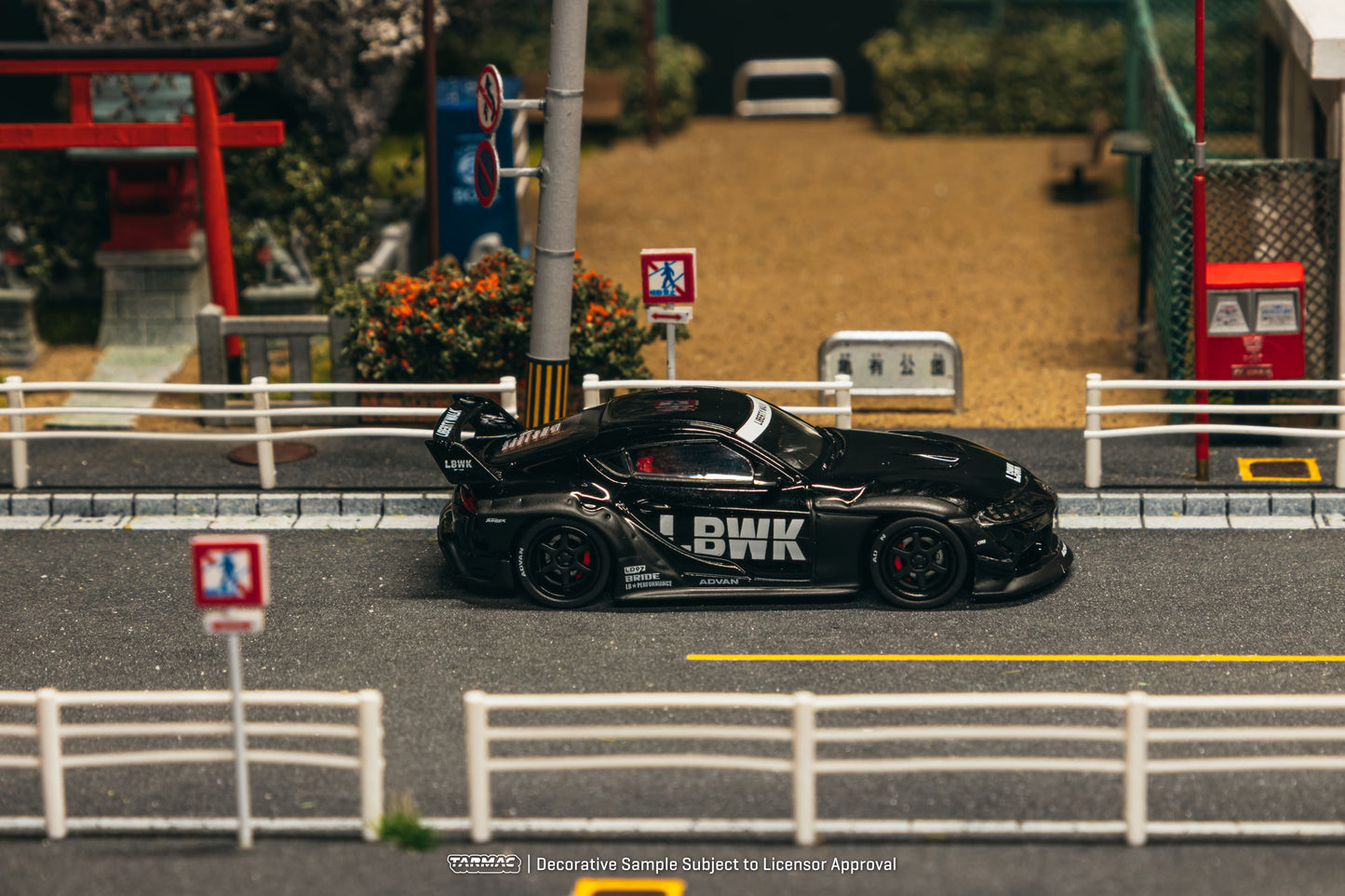 [PRE-ORDER] Tarmac Works - Toyota Supra (A90) LB-WORKS Black 2025 - HOBBY64 - Scala 1/64 T64-109-BK