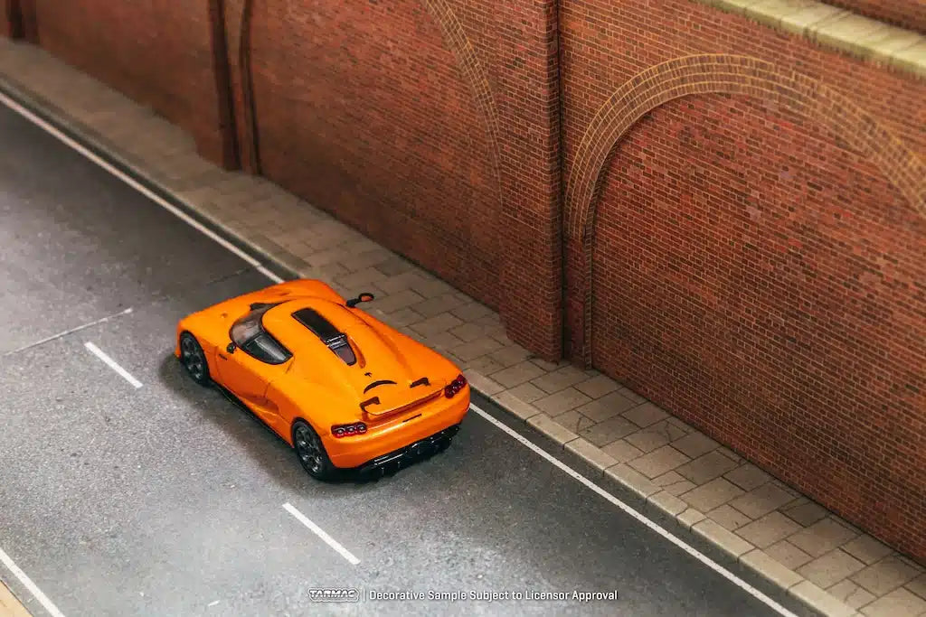 Tarmac Works - Koenigsegg CC850 Orange - GLOBAL64 - Scale 1/64 T64G-TL051-OR