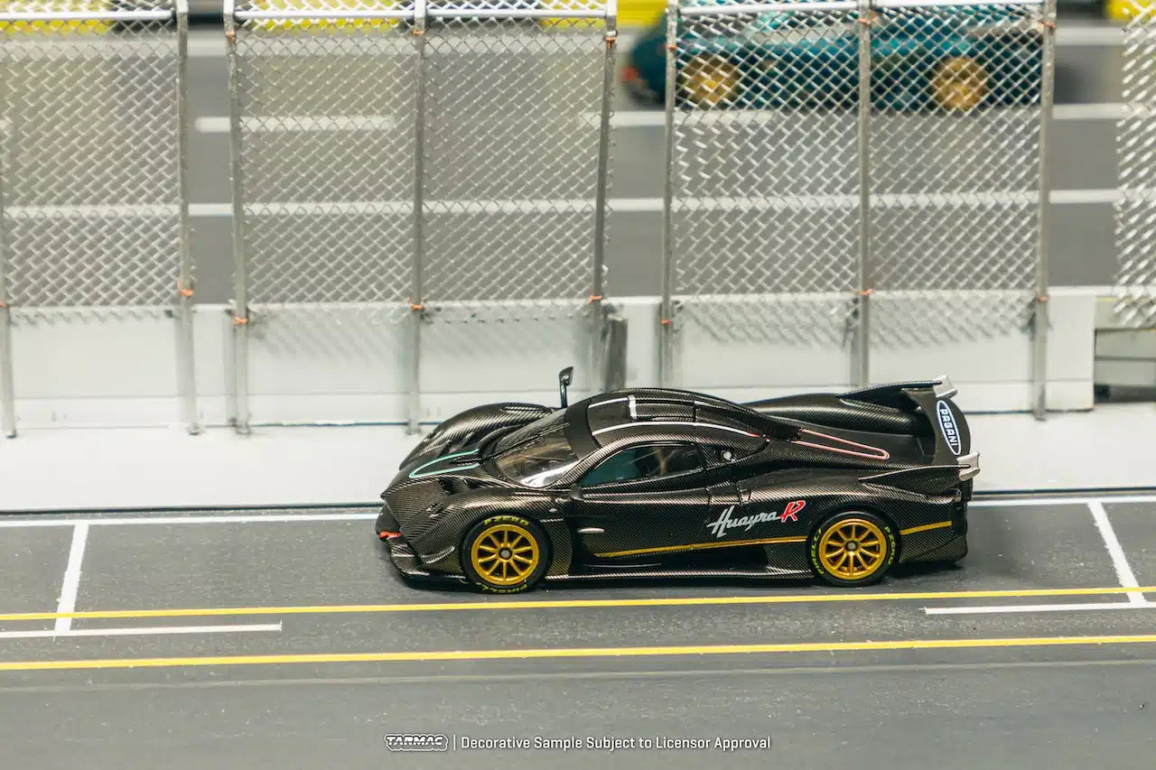 Tarmac Works - Pagani Huayra R Matt Black Carbon Fiber - GLOBAL64 - Scale 1/64 T64G-TL035-MBCF