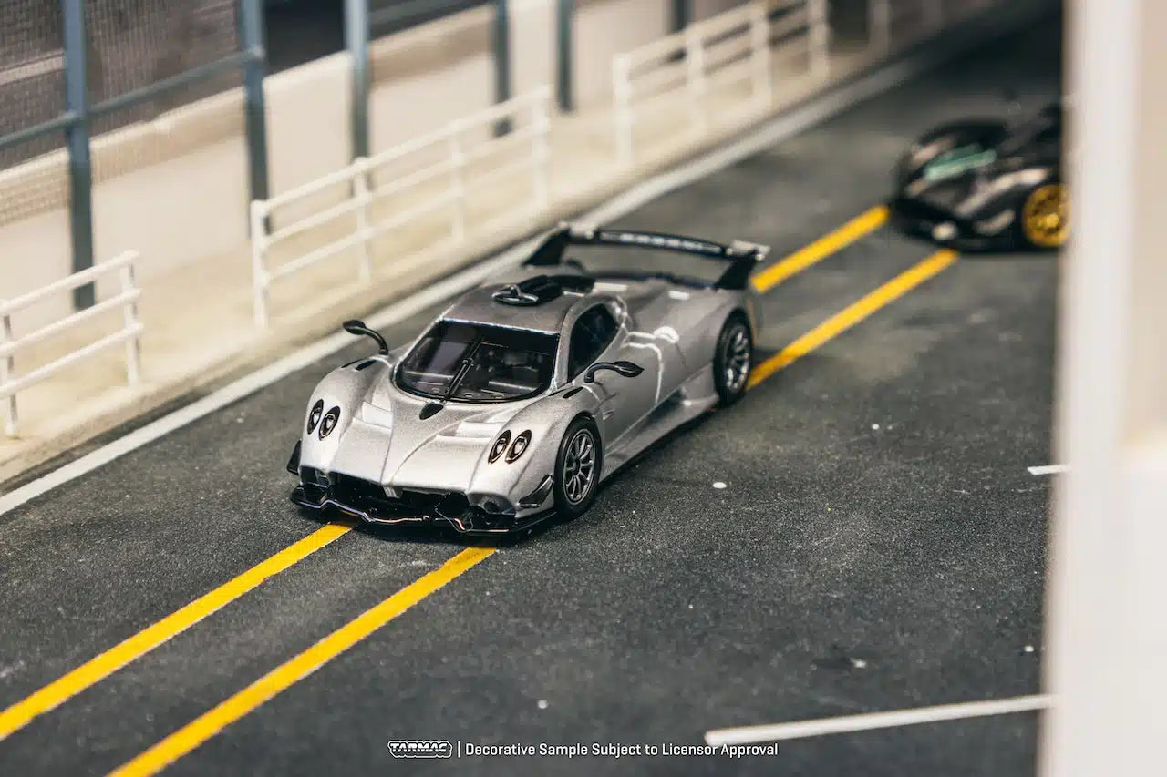 Tarmac Works - Pagani Huayra R Satin Silver - GLOBAL64 - Scale 1/64 T64G-TL035-SL